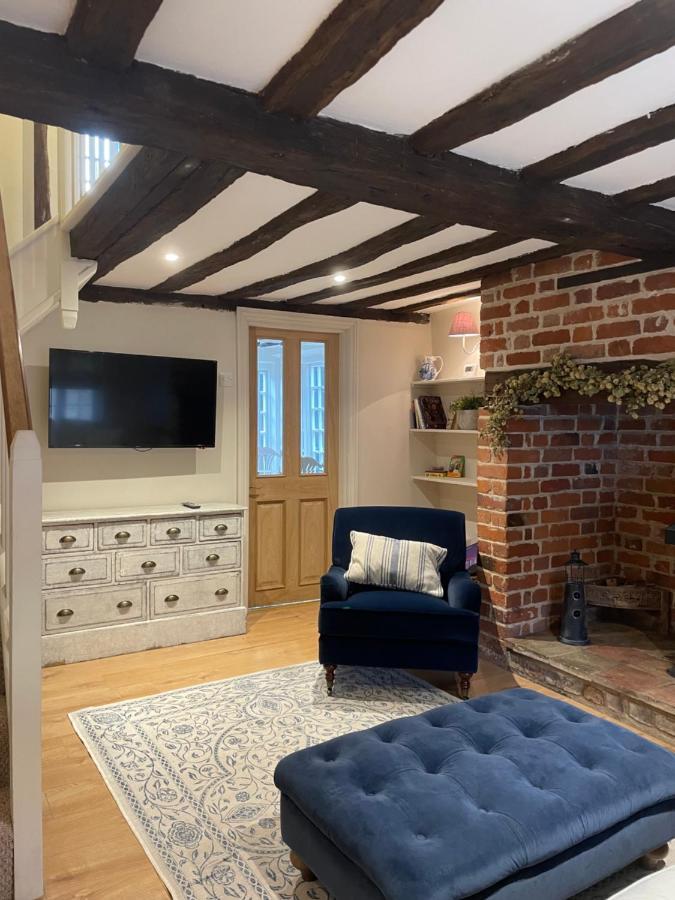 Historic Cambridgeshire Cottage Godmanchester エクステリア 写真